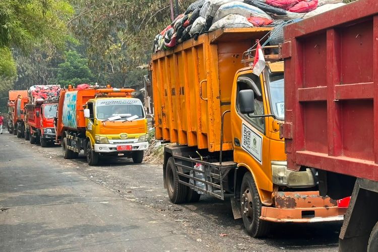 TPA Galuga Bogor Kembali Dibuka Usai Kebakaran, Armada Truk Sampah Tetap Diatur