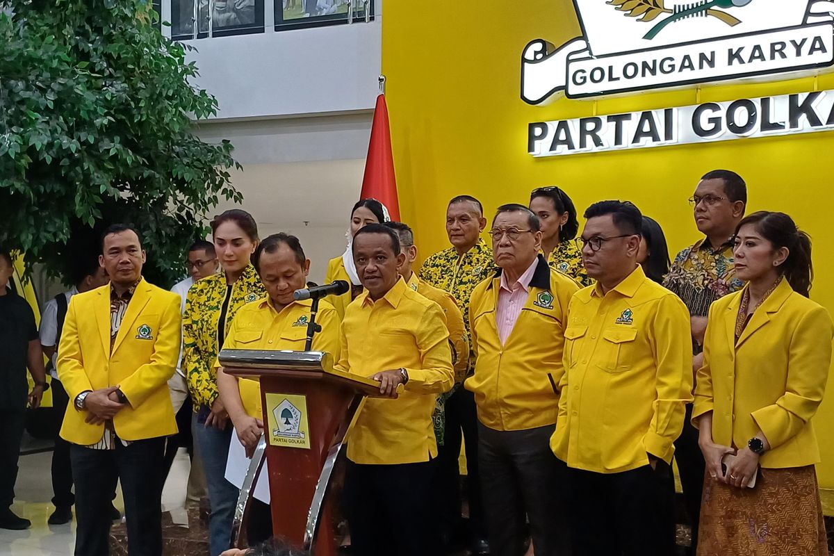 Bahlil Klaim Banyak Aspirasi Minta Jokowi Jadi Kader Golkar