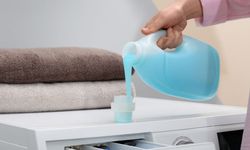 Detergen Cair Vs Deterjen Bubuk, Mana yang Lebih Unggul?