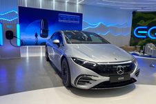 Mercedes-Benz luncurkan mobil listrik EQ Series 
