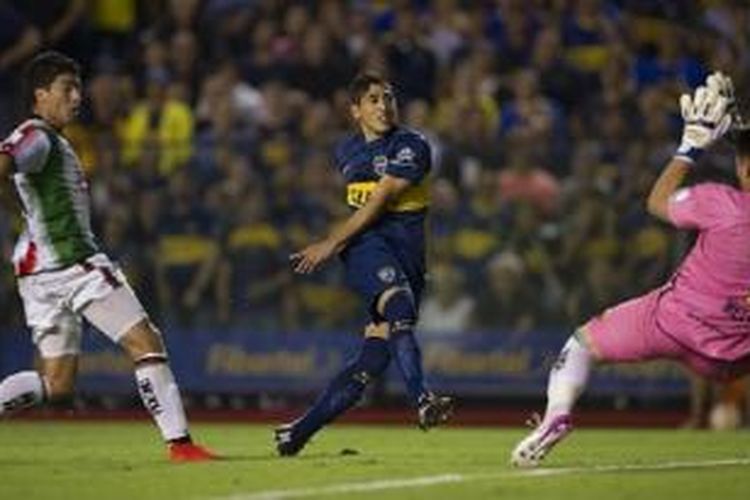 Gelandang muda Boca Juniors, Guido Vadala (tengah), akan menjadi pemain Juventus.