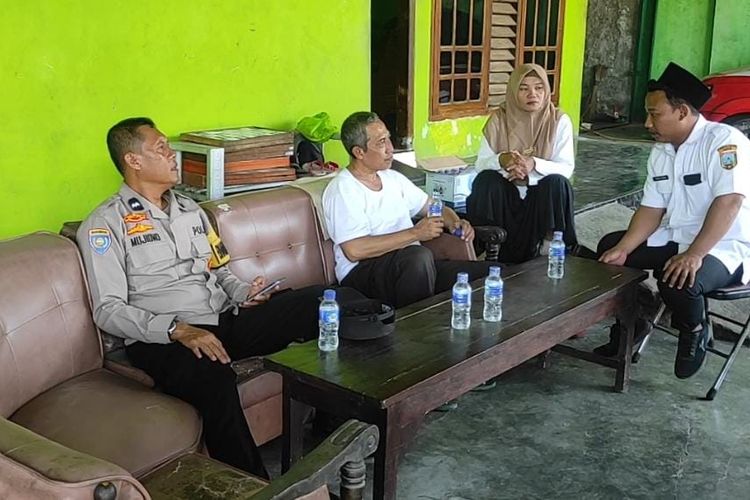 Bayi dalam Goodie Bag Ditemukan di Teras Rumah Warga Kudus, Diduga Baru Lahir 1 Jam