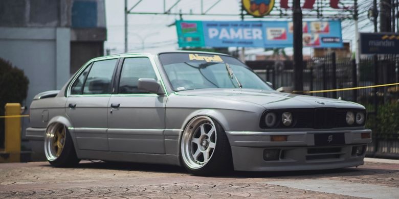 BMW 318i E30 M40 Mtech2