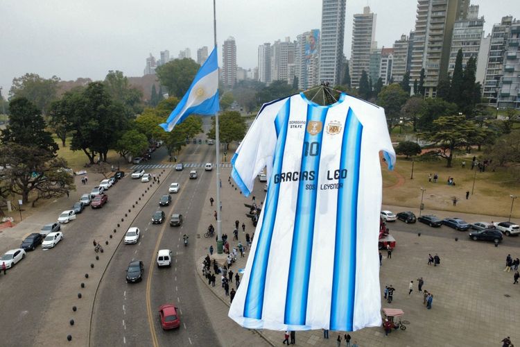 Patung Messi Tertinggi di Dunia Jadi Daya Tarik Wisata, Ini Lokasinya