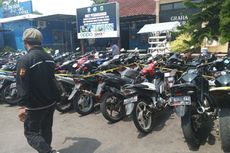 Gelar Razia, Polres Kuningan Amankan 149 Motor dengan Knalpot Bising 