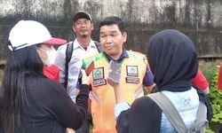 DLH Provinsi Jakarta Terapkan Sejumlah Cara untuk Atasi Sampah di Sungai Ciliwung