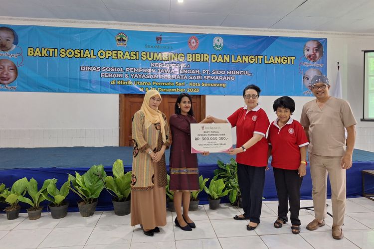 Operasi bibir sumbing gratis Sido Muncul di Semarang, Jawa Tengah, Minggu (10/12/2023).