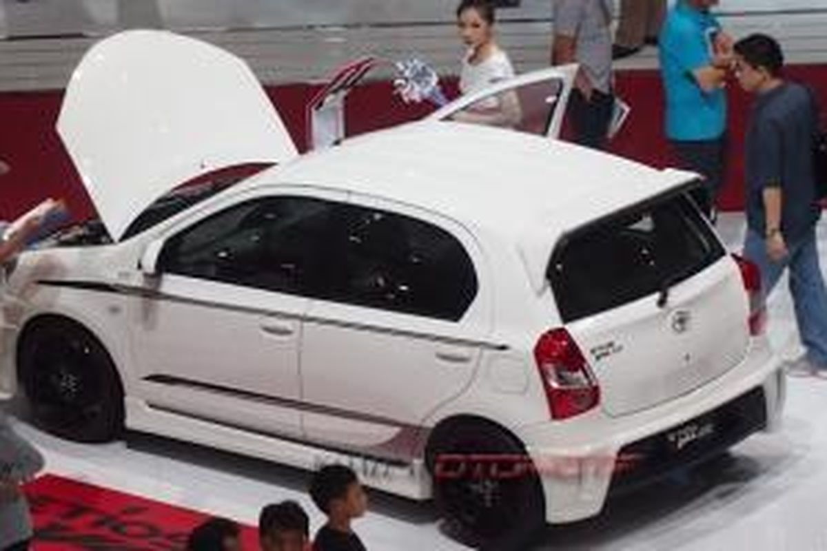 Etios Valco salah satu subkompak  baru yang berkontribusi besar mendongkrak penjualan Toyota di Indonesia.