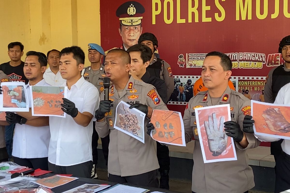 Potongan tubuh korban mutilasi yang ditemukan di Pacet Mojokerto, berjumlah ratusan, Senin (8/9/2025).