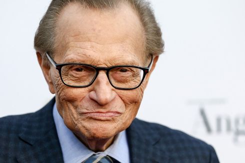 Sebelum Meninggal, Larry King Sempat Dirawat karena Covid-19