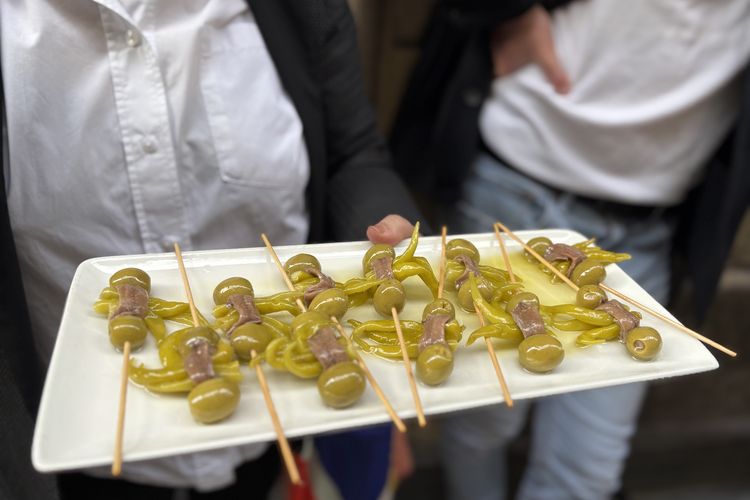 San Sebastian: Sepak Bola, Pintxos, dan Tempat Makan Terenak Sedunia