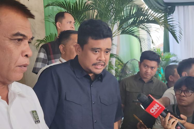 Wali Kota Medan Bobby Nasution usai mengikuti uji kelayakan dan kepatutan calon kepala daerah yang digelar DPP PKB, Selasa (4/6/2024).