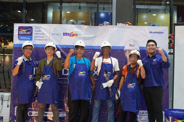 Acara Kumpul Mitra Dulux yang digelar Senin (19/8/2024) menjadi momen para aplikator untuk meningkatkan kompetensi dan pemahaman teknis cat dan warna.
