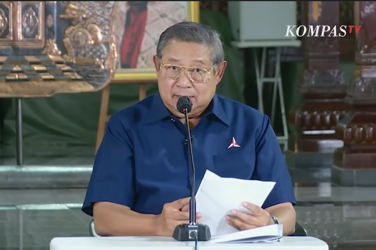 Ketua Majelis Tinggi Partai Demokrat, Susilo Bambang Yudhoyono (SBY) dalam konferensi pers di Cikeas, Jumat (5/3/2021) menyebut KLB Deli Serdang tidak sah, karena tidak sesuai dengan AD/ART Partai Demokrat.