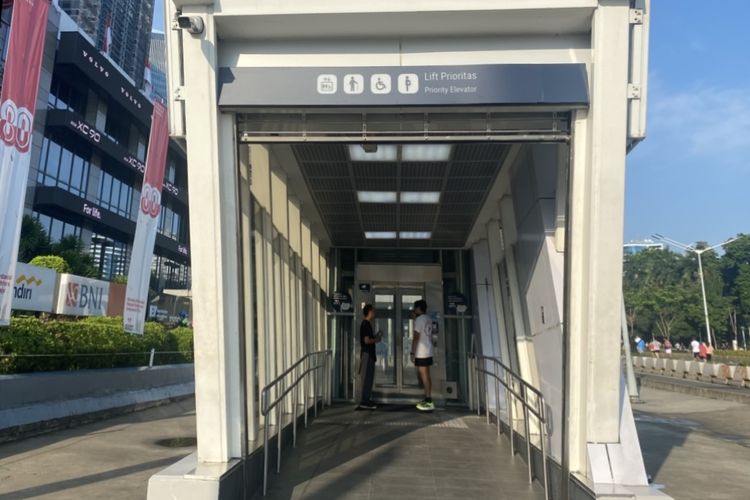 Beragam acara akan diadakan di kawasan GBK pada Sabtu (6/6/2026) dan Minggu (7/6/2026). Simak jam operasional halte Transjakarta dan stasiun MRT terdekat dari GBK.