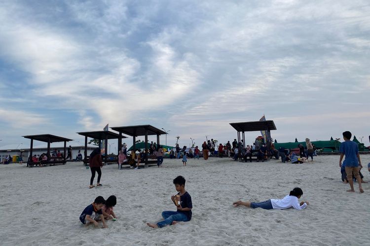 Pantai Pasir Putih PIK 2 Sudah Buka Kembali Halaman all - Kompas.com