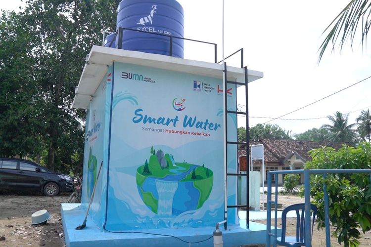 PT Hutama Karya (Persero) (Hutama Karya) berkolaborasi dengan PT Indra Karya
(Persero) (Indra Karya) dalam program penyediaan sarana dan prasarana air bersih Smart Water di
Kabupaten Lampung Tengah, Kecamatan Gunung Sugih, Desa Buyut Utara.
