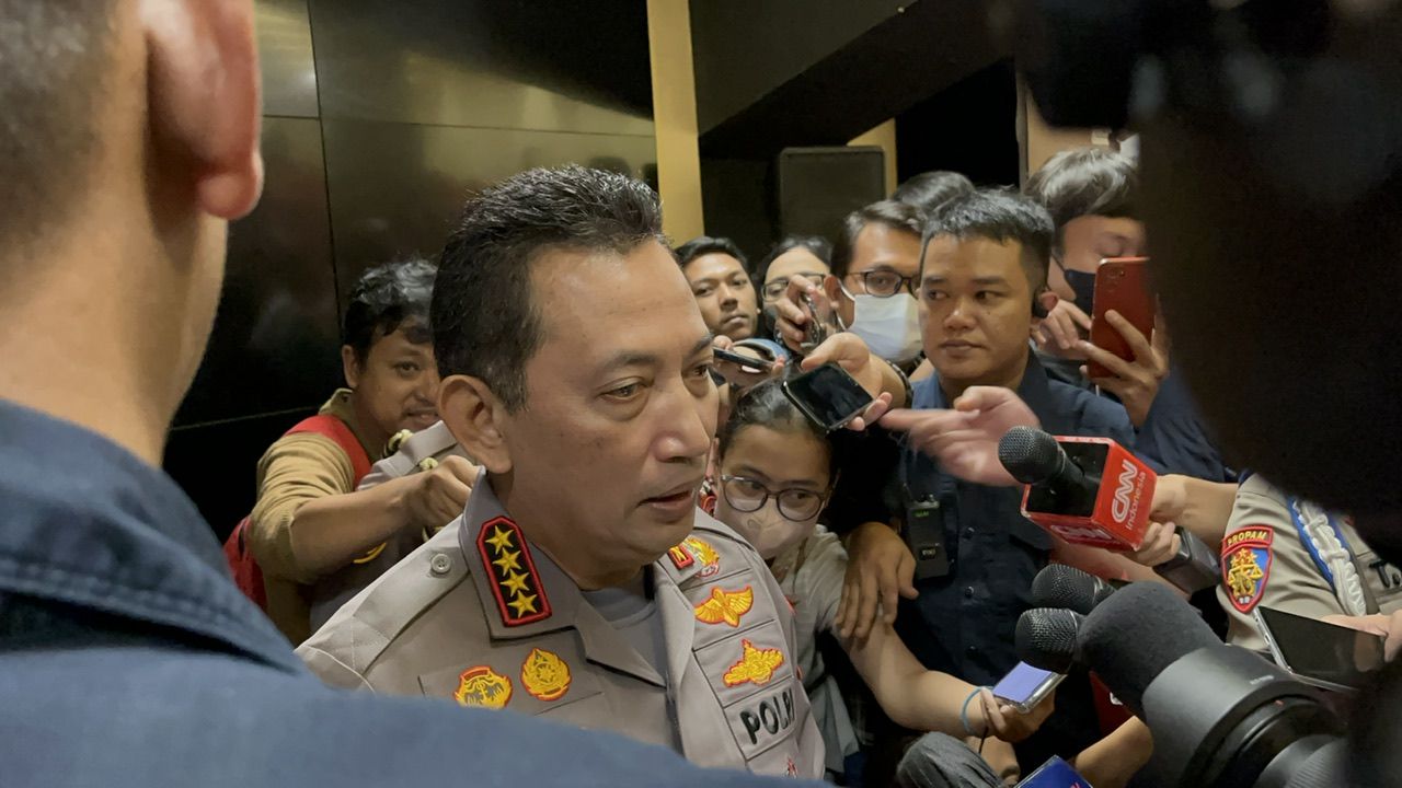 Mendarat Darurat di Tengah Hutan, Rombongan Kapolda Jambi Masih Bisa Berkomunikasi dengan Kapolri