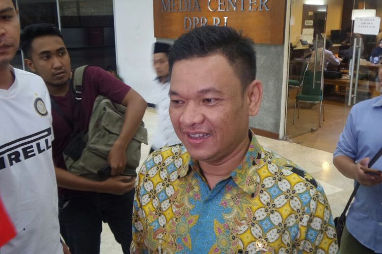 Anggota Komisi II DPR Ace Hasan Syadzily di Kompleks Parlemen, Senayan, Jakarta, Selasa (10/10/2017).