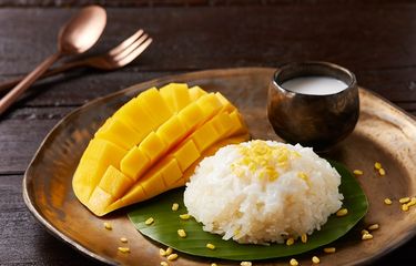Masakan Indonesia hingga Manggo Sticky Rice Hadir di Potluck ...
