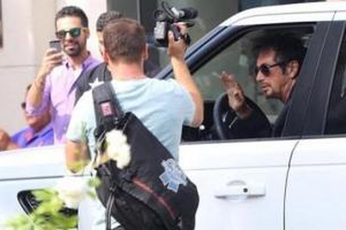 Al Pacino kendarai Range Rover
