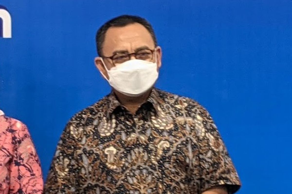 Komisaris Utama PT Transjakarta Sudirman Said saat acara penandatanganan kerjasama PT Transjakarta dengan RSUD Pasar Minggu di Kantor Utama PT Transjakarta, Cawang, Jakarta Timur, Selasa (22/3/2022).