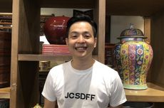 Alasan Ernest Prakasa Tertarik Produksi Jatuh Cinta Seperti di Film-film