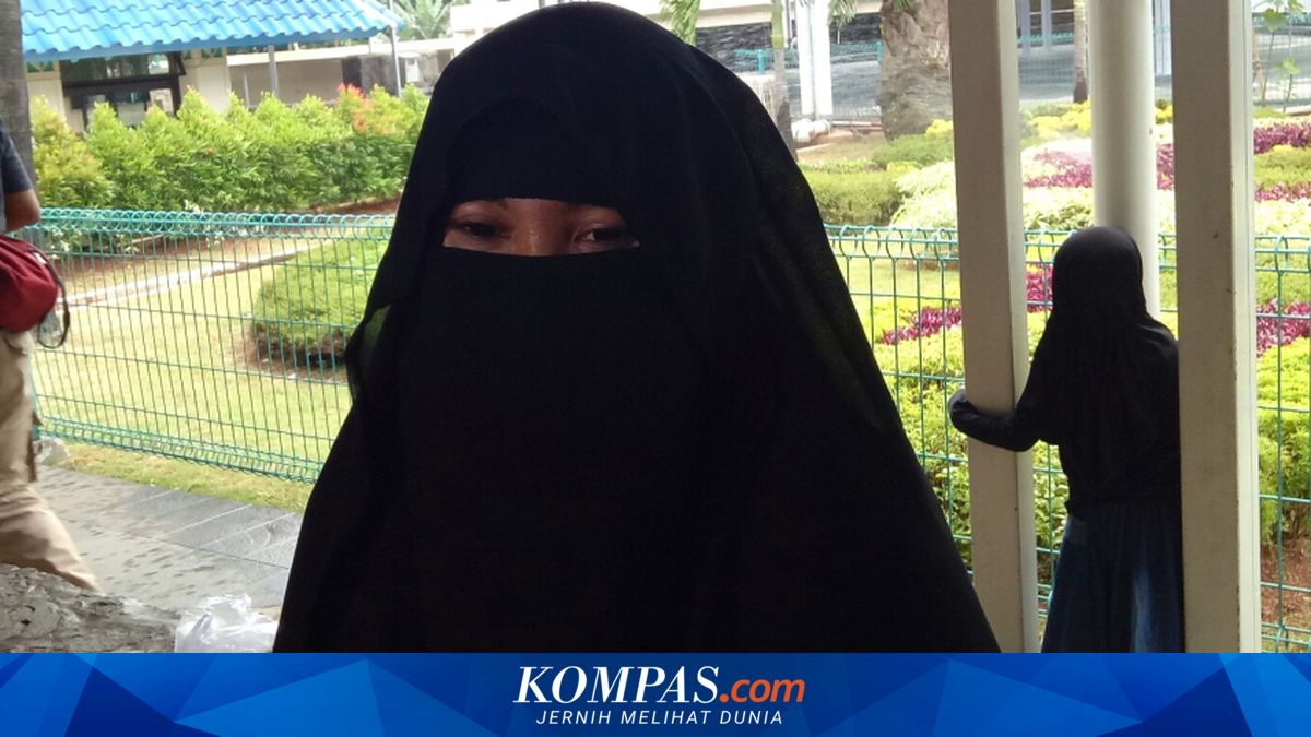 Kata Indadari soal Kemungkinan Rujuk dengan Lucky Hakim