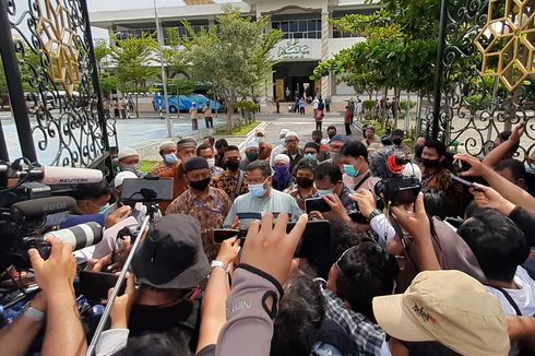 Selama Perjalanan ke Ponpes Ngruki, Abu Bakar Ba'asyir Dikawal Densus dan BNPT