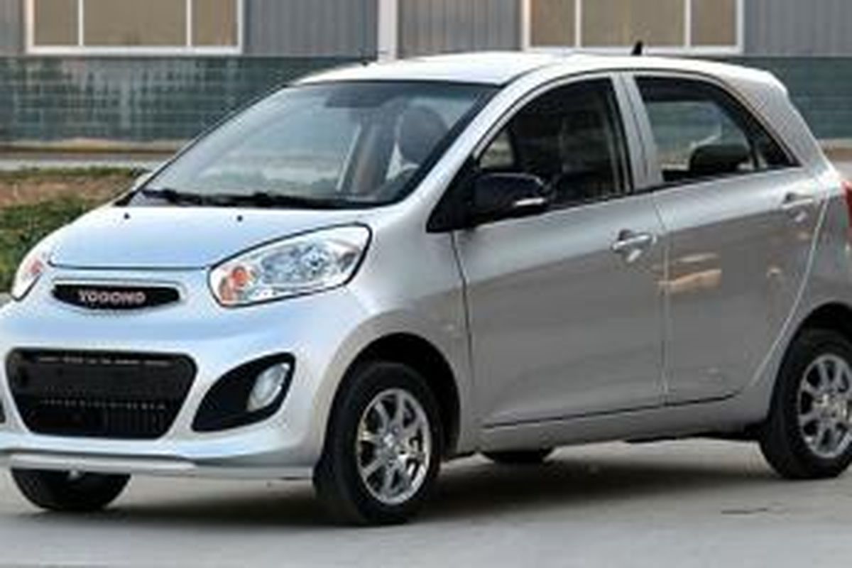 Yugomo 330, punya desain identik dengan Kia Picanto.