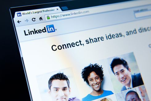 Apakah Jodohku Masih Menunggu Kutemui di LinkedIn?