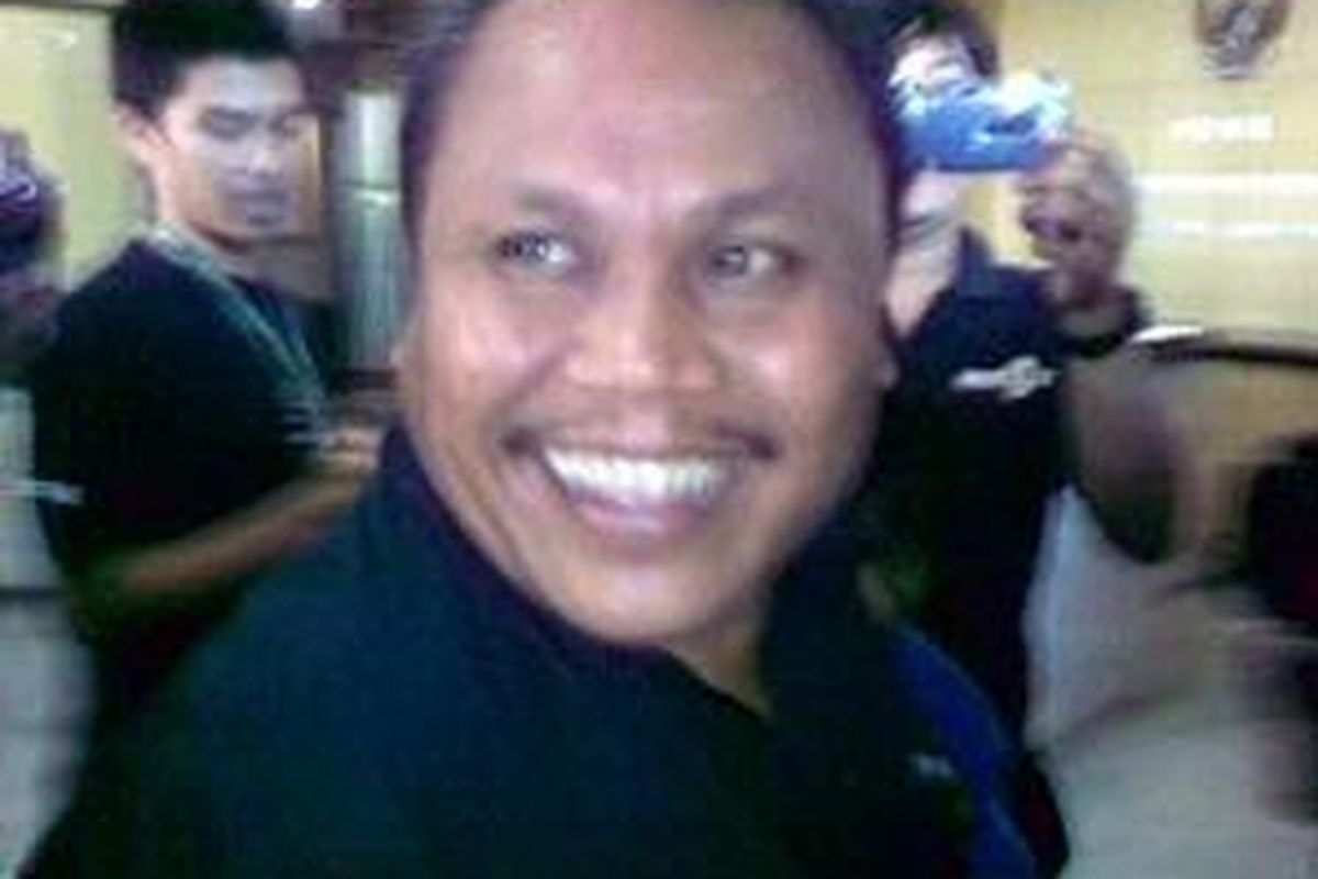 Jhonny Allen usai pemeriksaan di Gedung KPK, Senin (13/4).