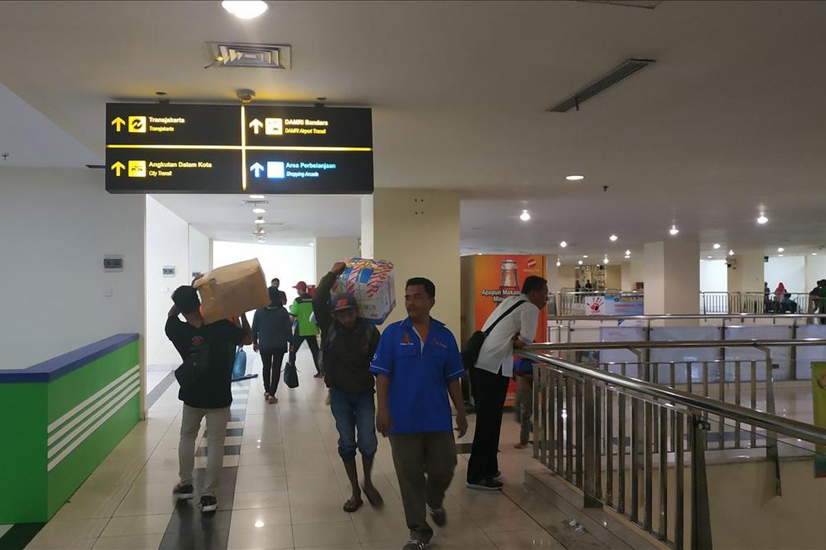 Situasi di Terminal Pulogebang pada H-9 Lebaran, Senin (27/5/2019) terpantau masih belum padat.