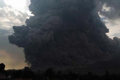 BNPB: 3.284 Pengungsi Sinabung Tinggal di 12 Titik