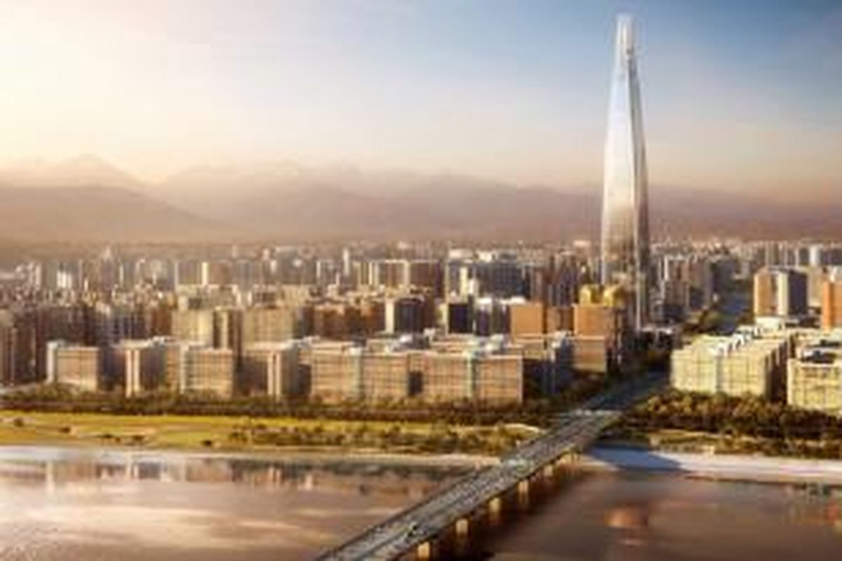 Di tingkat atas menara, sebuah hotel mewah akan menempati lantai 80-109, sedangkan lantai sisanya diperuntukkan untuk kepentingan umum yang menampilkan sebuah dek dan atap kafe.
