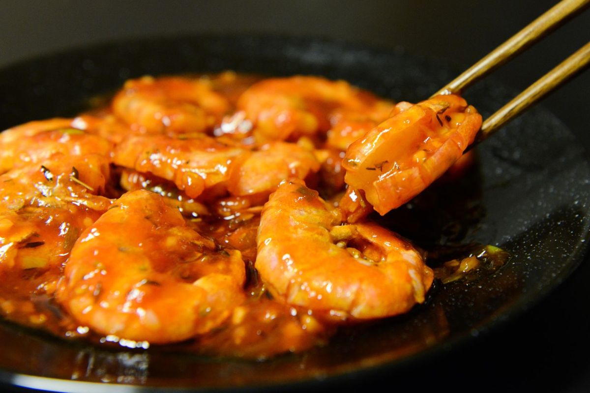 Resep Udang Saus Padang ala Restoran, Pedas Gurih dan Bumbunya Meresap