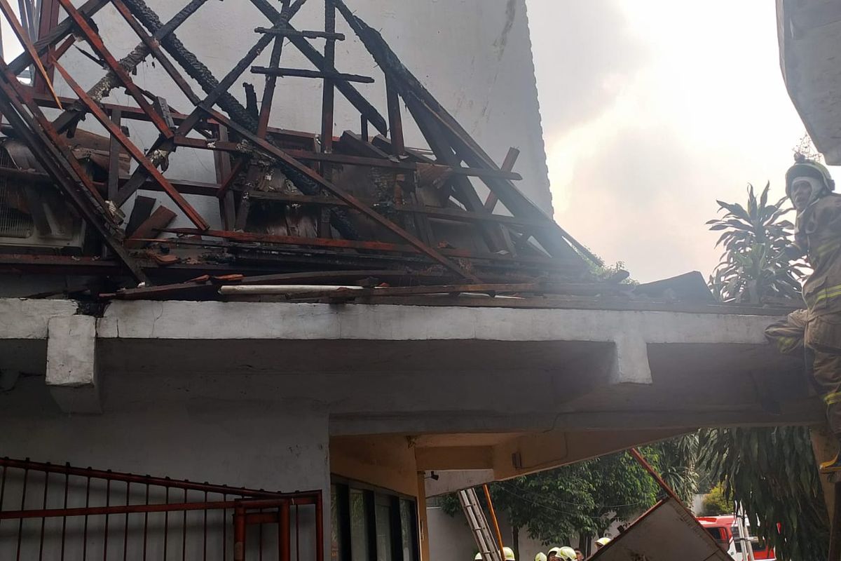 Kedai Kopi di Jagakarsa Jaksel Terbakar, Kerugian Ditaksir Capai Rp 700 Juta
