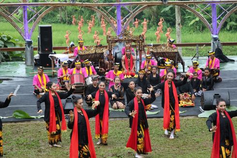 Panduan ke Taman Gandrung Terakota, Biaya Paket Wisata dan Penginapan