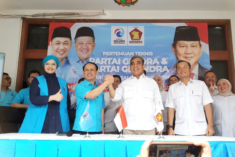Sekjen Partai Gelora Mahfuz Sidik dan Sekjen Partai Gerindra Ahmad Muzani di Media Center DPN Partai Gelora, Kuningan, Jakarta, Sabtu (19/8/2023). 
