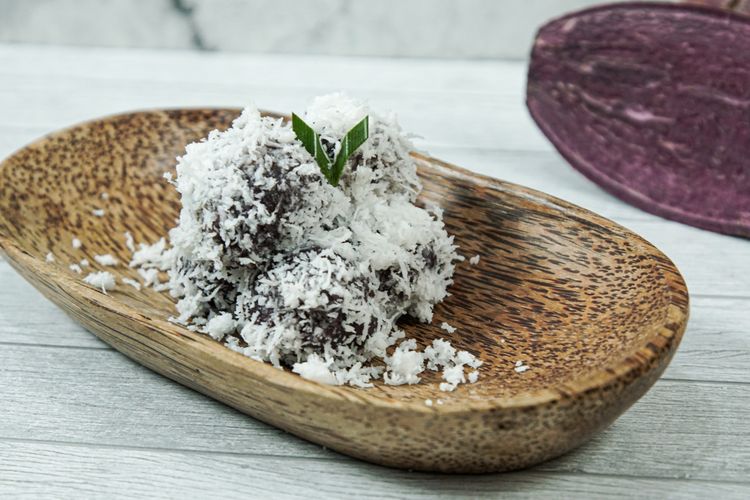 Klepon ubi ungu rice cooker