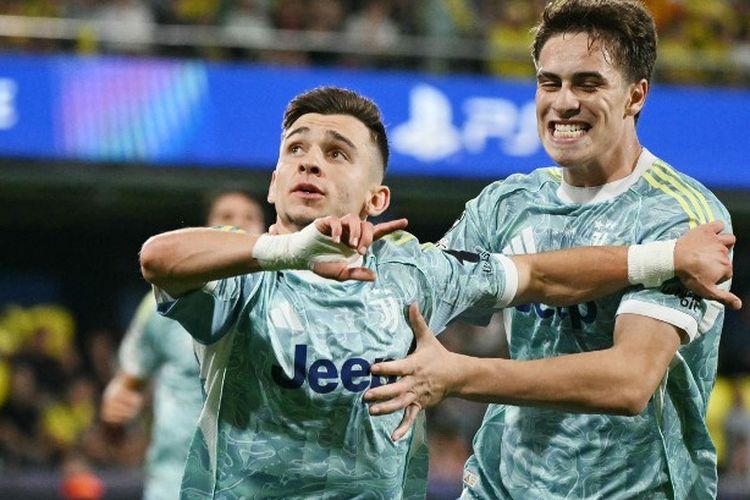 Penyerang Juventus, Francisco Conceicao, merayakan gol pada laga Villarreal vs Juventus yang merupakan bagian dari matchweek 2 Liga Champions 2025-2026 pada Kamis (2/10/2025) dini hari WIB.