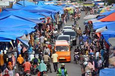 Antisipasi Membesarnya Klaster Pasar Raya Padang, Toko Diberi Stiker 