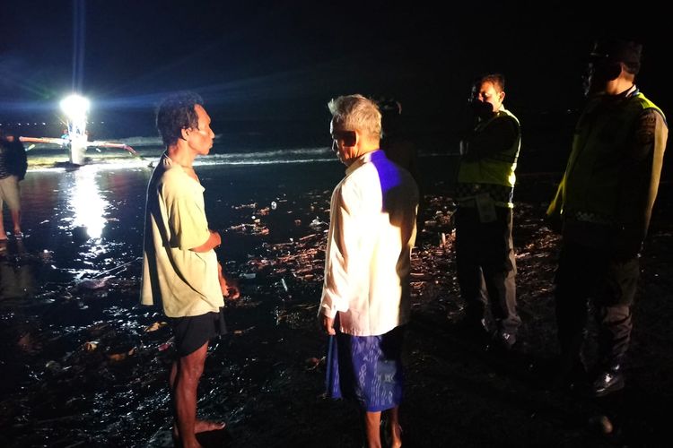 Perahu Tenggelam, Nelayan di Jembrana Selamat Usai Terapung Berjam-jam di Tengah Laut