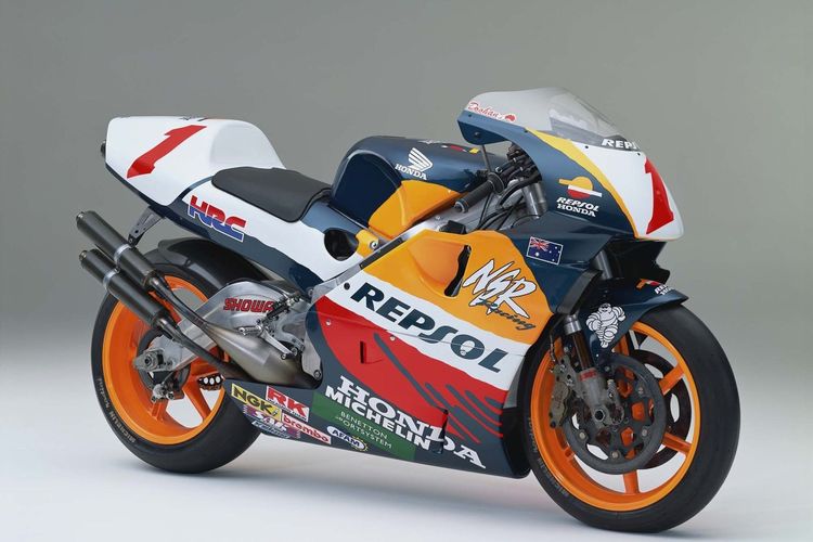 Honda NSR500 - Evolusi motor balap tim Repsol Honda yang selalu raih gelar juara dunia