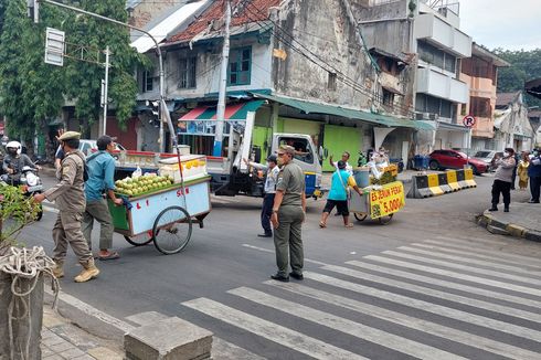 Ratusan PKL di Kawasan Kota Tua Direlokasi ke Lokasi Binaan, Tidak Ada Perlawanan