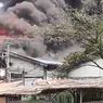 Pabrik Pipa Paralon di Kosambi Tangerang Terbakar, Api Tampak Membubung Tinggi