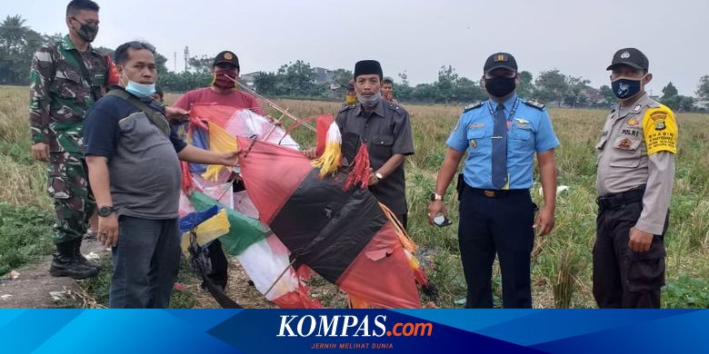 Mimpi Melihat Layang-Layang - Mimpi Tentang Awan Di Langit Biru Adanya