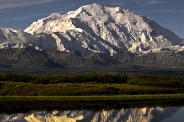 Gunung McKinley, gunung tertinggi di Amerika Utara, berganti nama menjadi Gunung Denali.