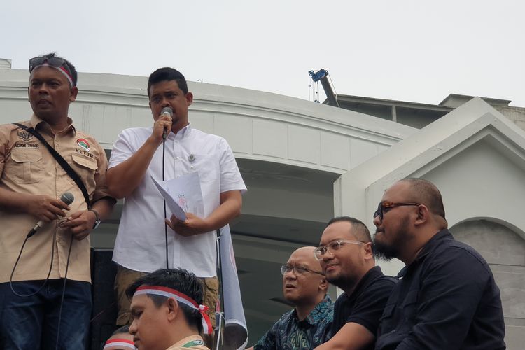 Bobby Beri Waktu 2 Minggu ke Aplikator untuk Respons Tuntutan Ojek Online