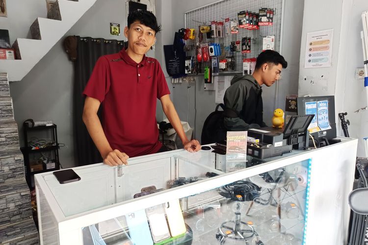 Ketika Momen Tak Harus Mahal: Cerita Tren Sewa iPhone di Magetan yang Kian Diminati